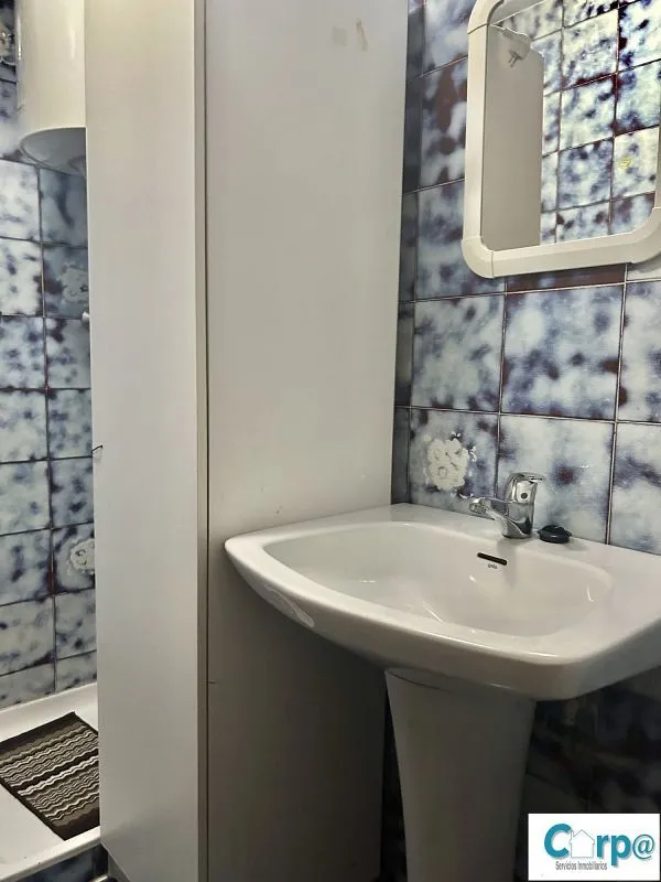 Vannitoad - Apartment with Balcony in La Torre