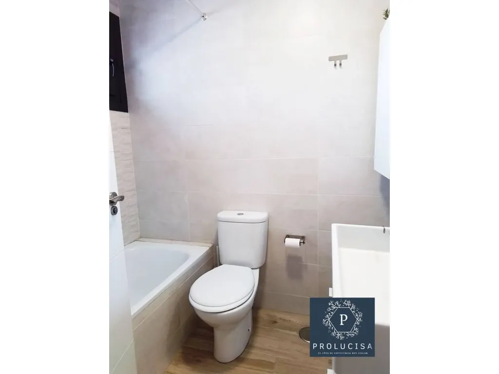 Salles de bain - Modern Chalet with Pool in Moraleja de Enmedio