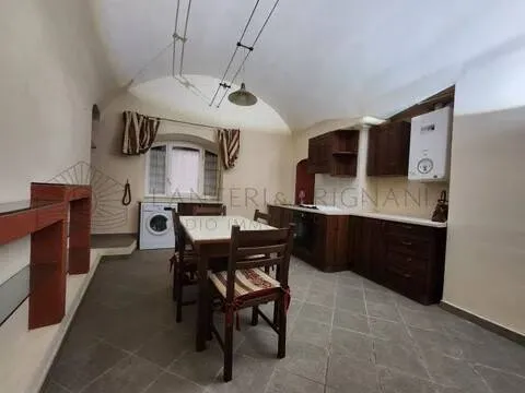 Cuisine - Rustic Apartment with Terrace in San Biagio