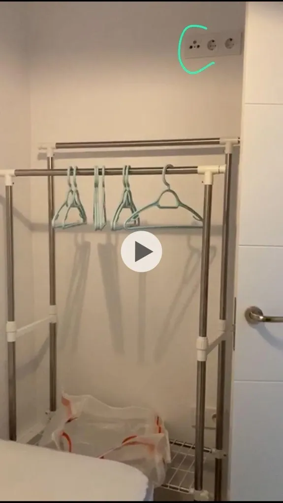 Pièces - Refurbished Flat with Lift in Vallehermoso, Madrid