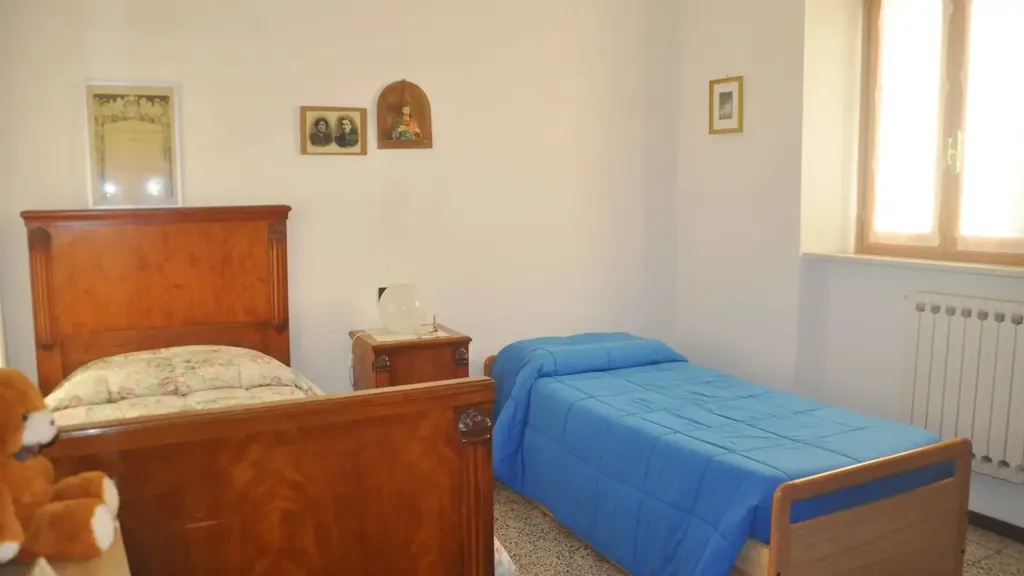 Bedrooms - Terra Tetto with Solar Panels in Rosignano Marittimo