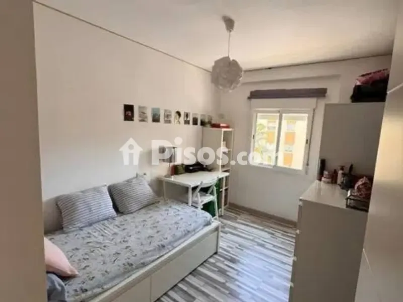 Bedrooms - Reformed Apartment with Pool in Benidorm