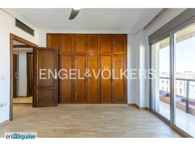Magamistoad - Apartment with Terrace in Extramurs, Valencia