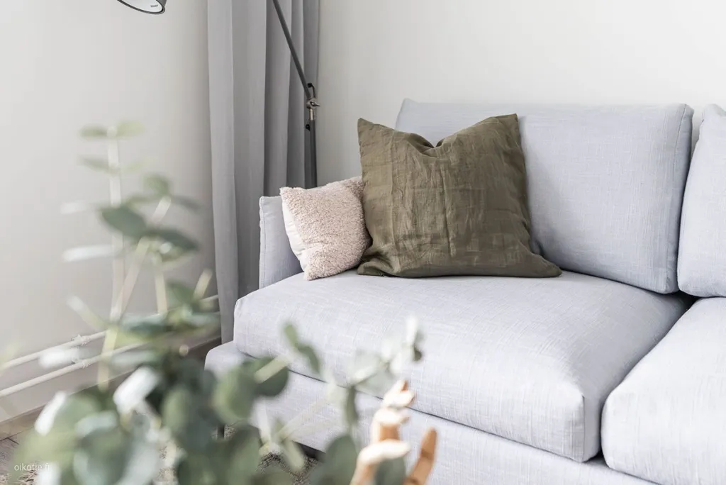Living Room - Modern Flat with Balcony in Keimola, Vantaa