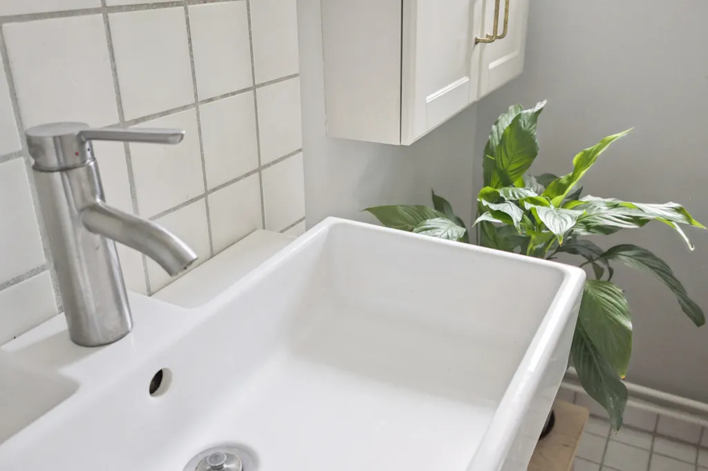 Salles de bain - Classical Villa with Architect-Designed Garden in Odense