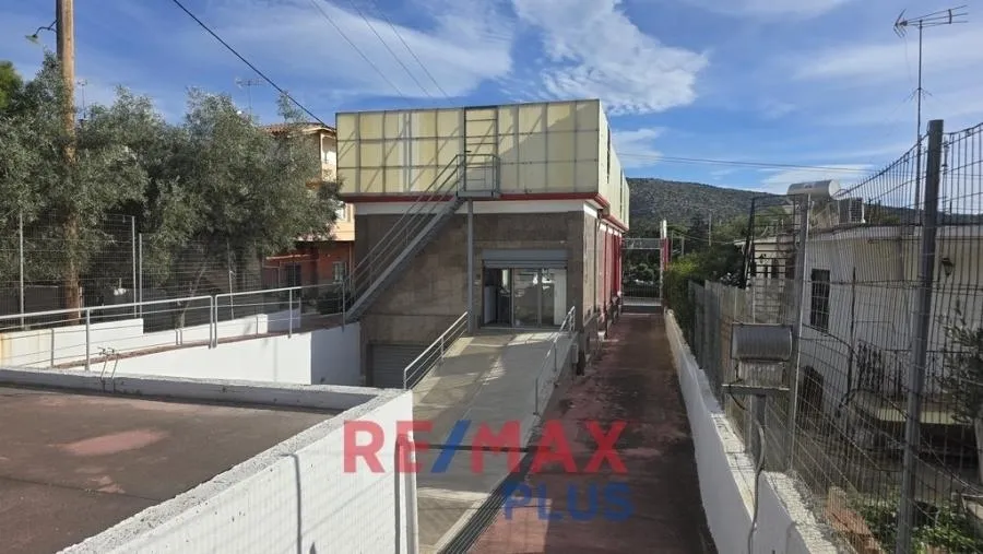 Välivaade - Commercial Property with Loading Bay in Varitsa