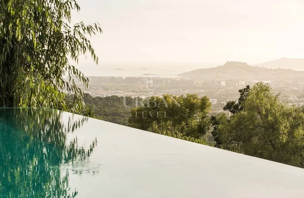Bassein - Chalet with Pool and Terrace in Jesús