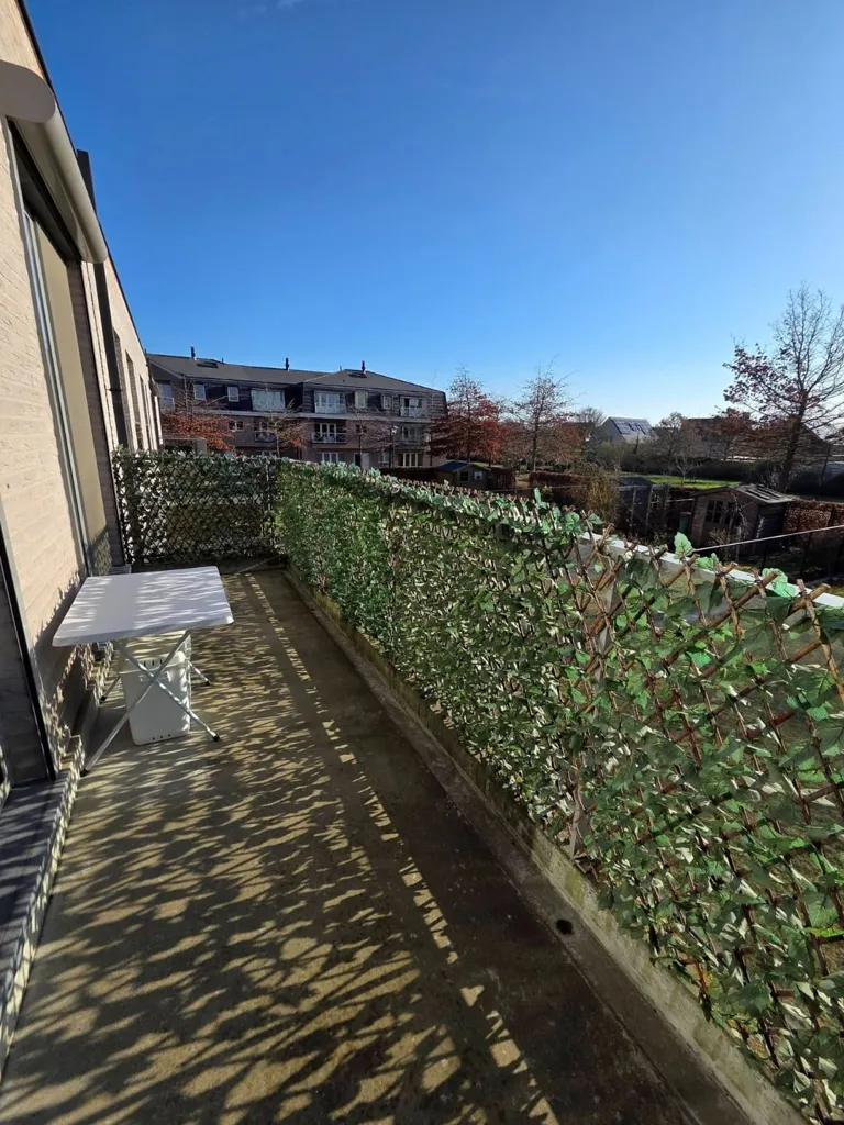 Rõdu - Apartment with Terrace in Central Machelen
