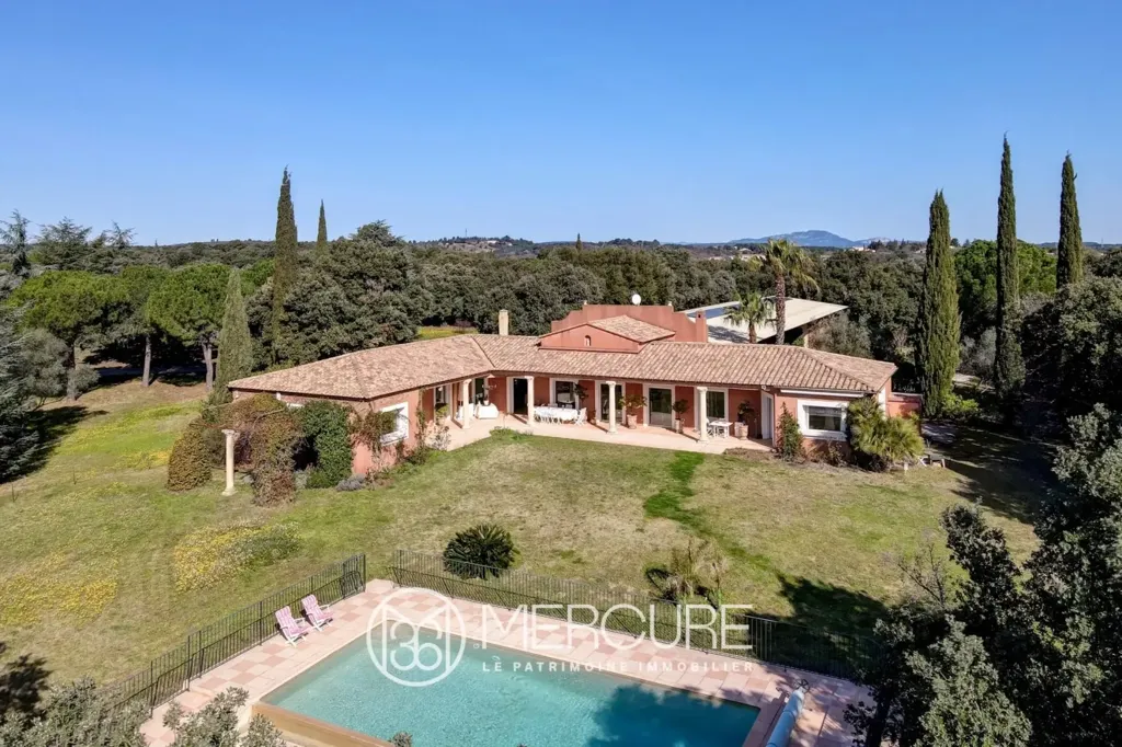 Vista aerea - Prestigious Villa with Sea View near Montpellier