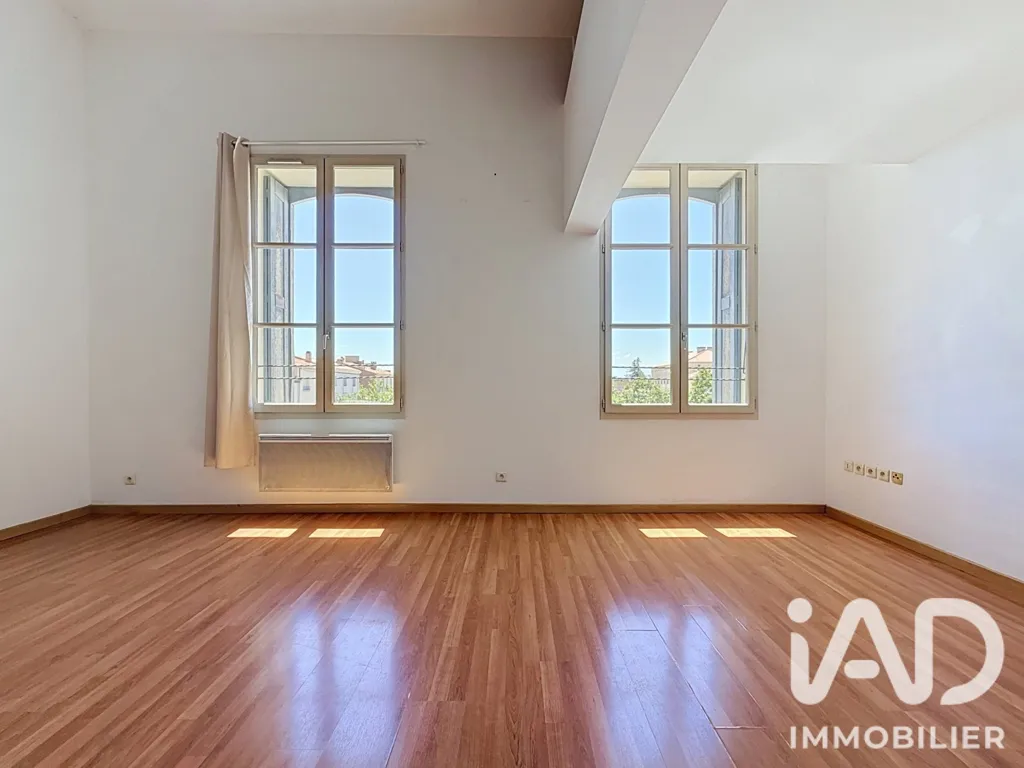 Pièces - Duplex avec Ascenseur au Cœur de Rivesaltes
