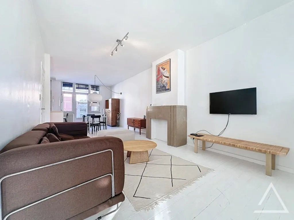 Elutuba - Loft-Style Flat with Terrace in Forest