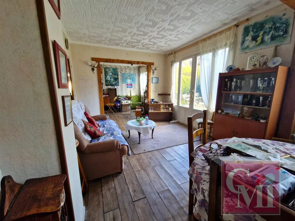 Salle à manger - Maison de Plain-Pied avec Jardin à Saint-Chéron