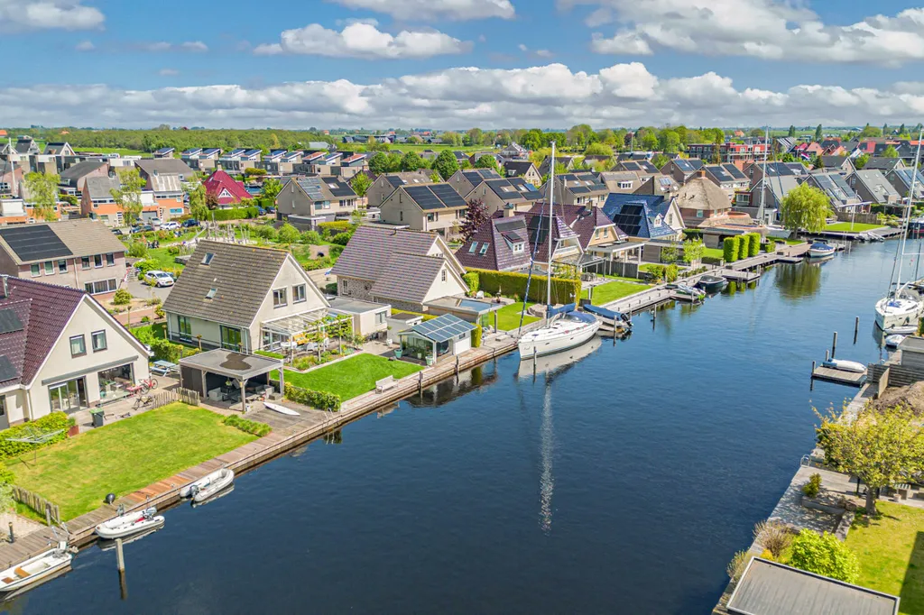Vue aérienne - Villa with Private Dock in Lemmer