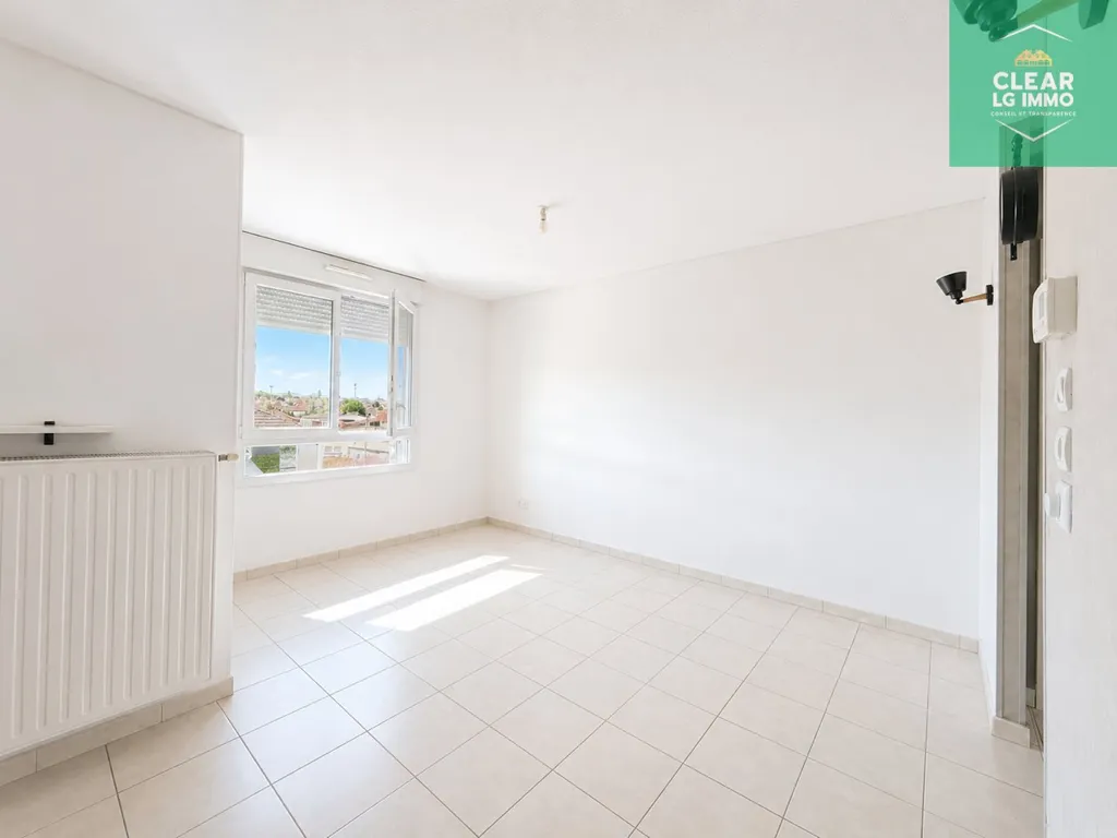 Rooms - Charming 2-Bed Flat with Balcony in Fameck