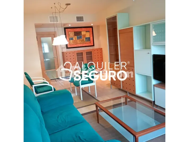 Seafront Flat with Pool in Carretera de Cádiz