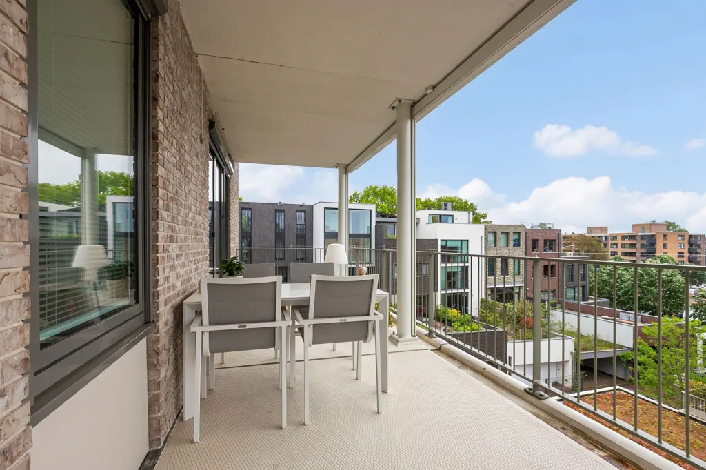 Balcon - Luxury Apartment with Balcony in Arnhem
