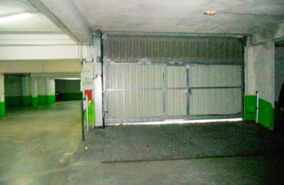Garage - Parking Space in Central Amurrio