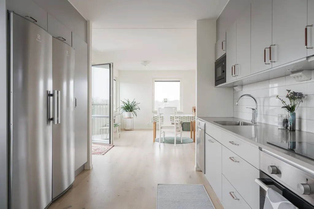 Cucina - Corner Flat with Two Balconies in Aromalund, Lund