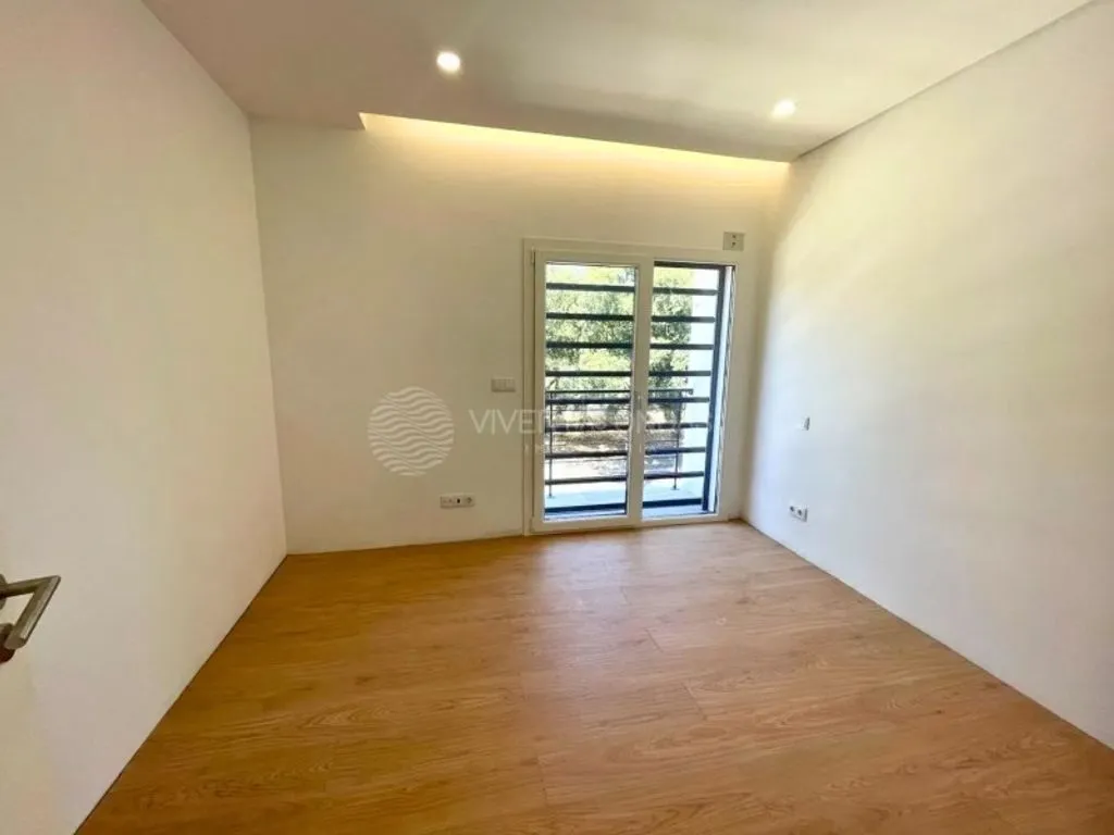 Pièces - Luxury Villa with Private Pool in Sesimbra