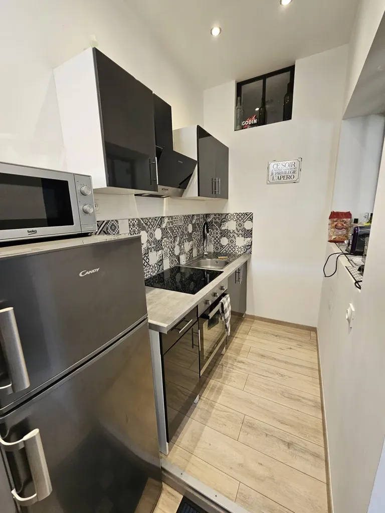 Kitchen - Renovated Ground Floor Apartment in Saint-Quentin