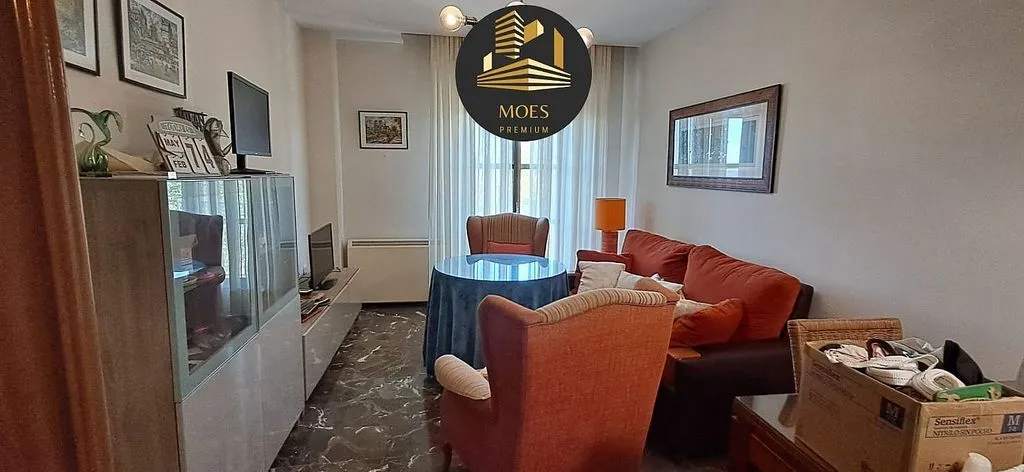 Living Room - Bright Apartment with Balcony on Jaén Circumvallation