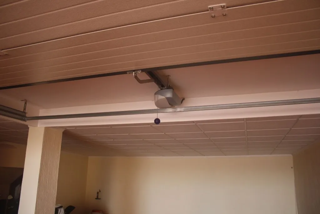 Garage - Pareado with Private Pool in Torrevieja