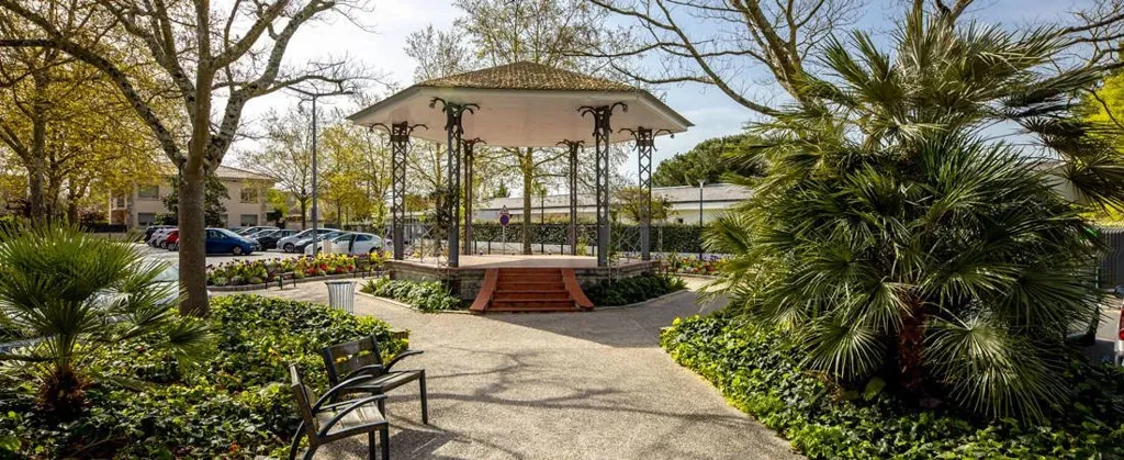 Villa Duplex avec Jardin et Terrasse à Lardenne