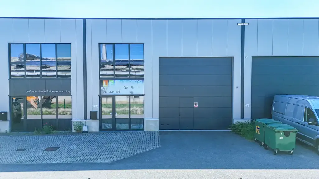 Extérieur - Unité commerciale moderne avec bureaux à Heusden-Zolder