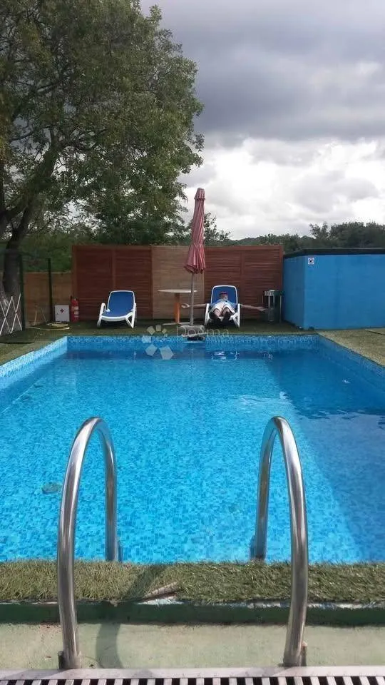 Bassein - Multi-Unit Estate with Pool in Rovinj