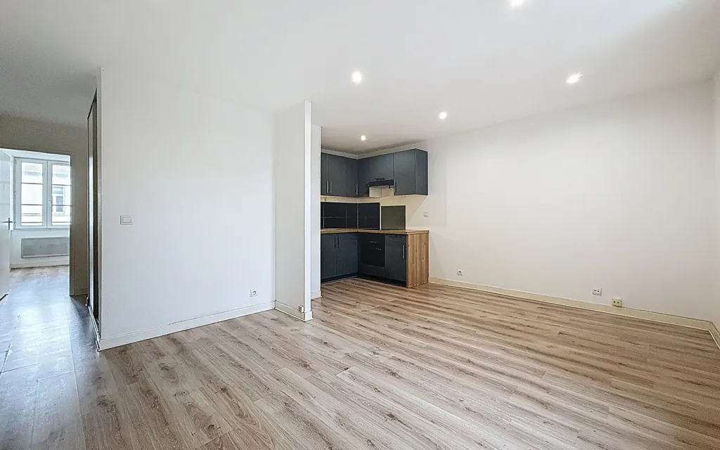 Elutuba - Refurbished T3 Apartment near Nancy University