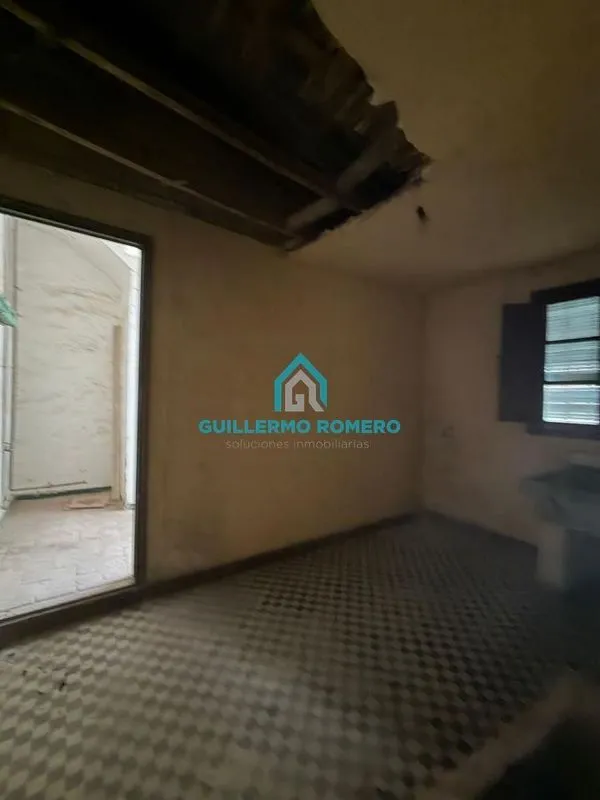 Pièces - Chalet with Multiple Possibilities in Coria del Río