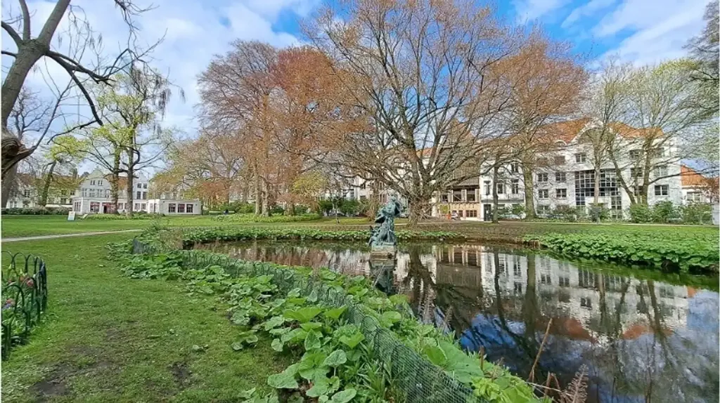 Appartement 2 Chambres avec Terrasse au Centre de Bruges