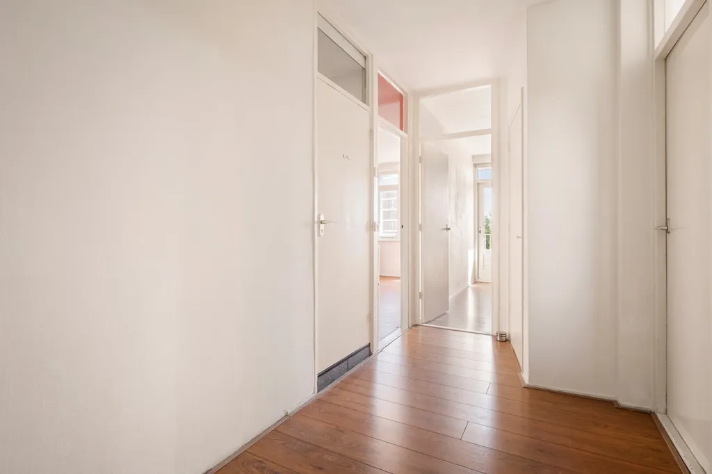 hallway_entrance