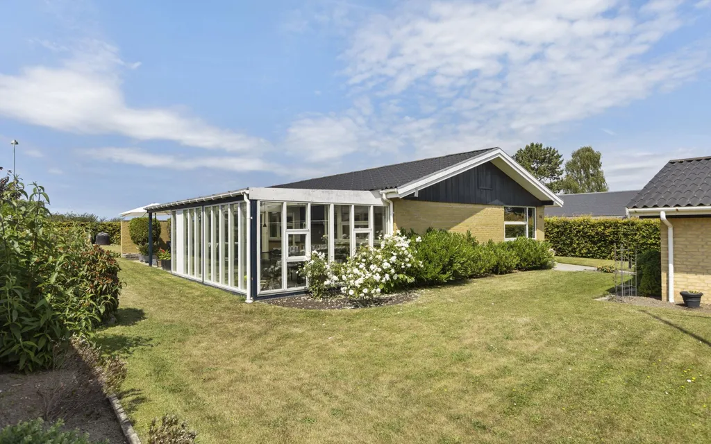 Garden - 1969 Villa with Garden in Roskilde