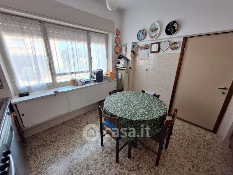 Söögituba - 1950s Villa with Garden in Spilimbergo