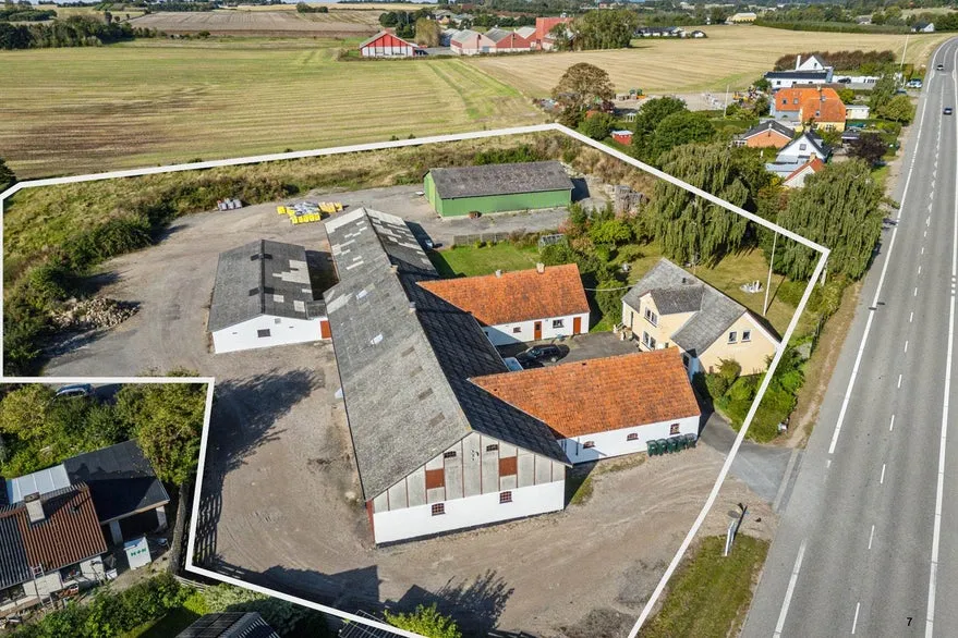 Õhuvaade - Business Property with Warehouse in Hørve