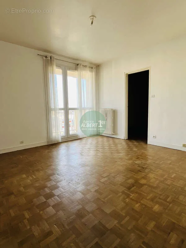 Séjour - Appartement avec Balcon à Le Havre