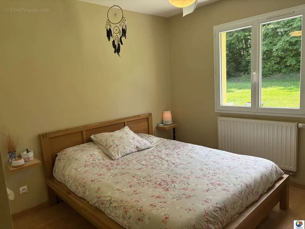 Magamistoad - Villa with Garden in Four