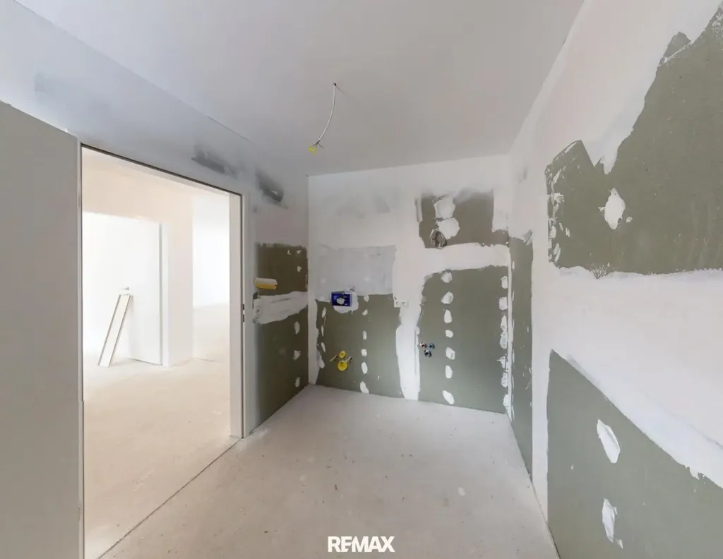 Stanze - 3-Bed Garden Flat with Terrace in New Build