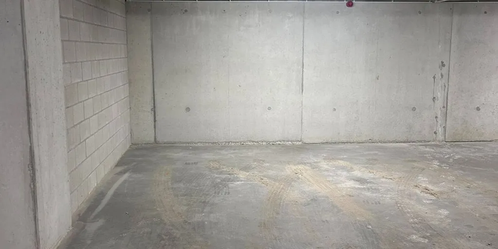 Garage - Appartement Neuf au RDC avec Terrasse à Diepenbeek