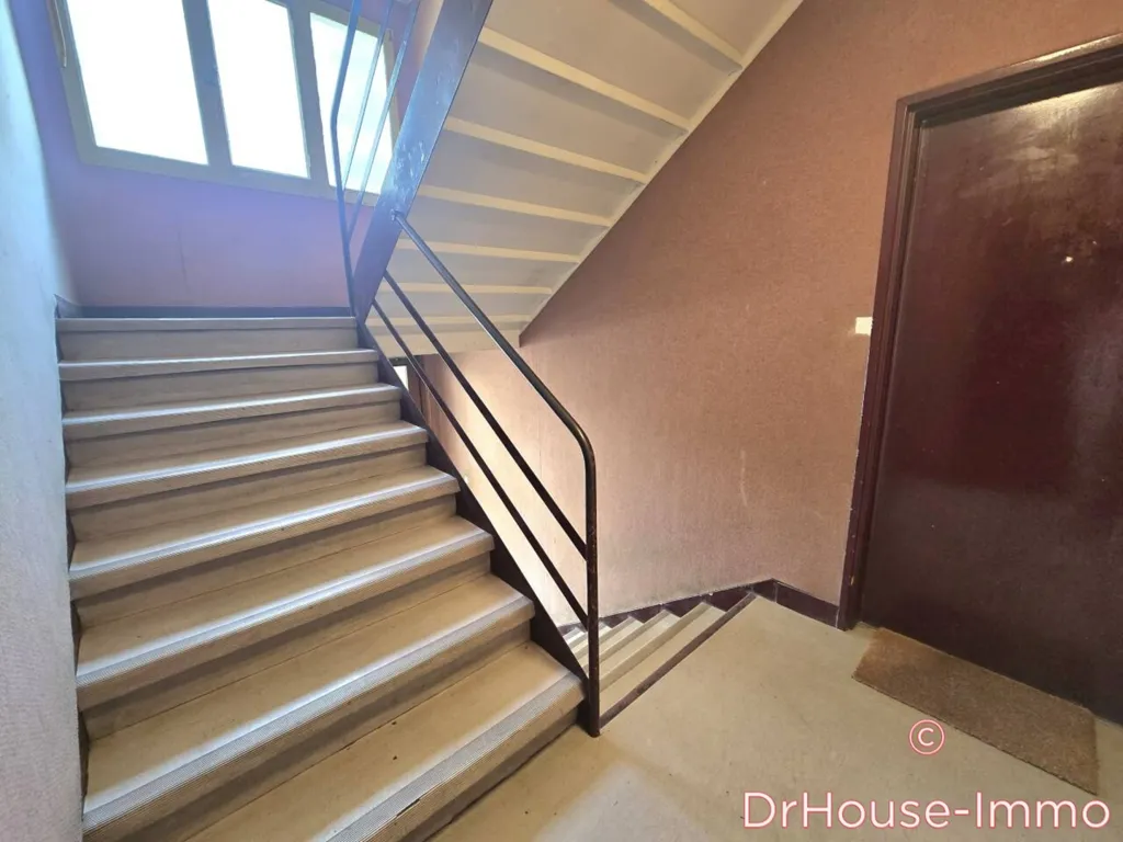 Pièces - Appartement avec Balcon à Bobigny