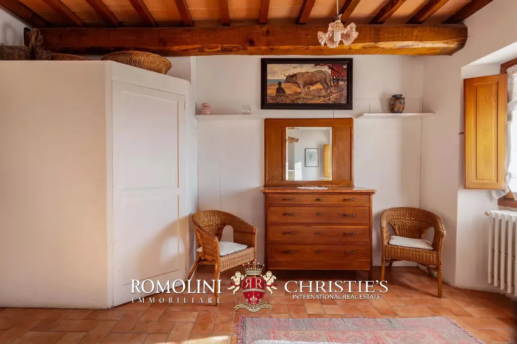 Dining Room - Villa with Vineyard and Pool near Florence