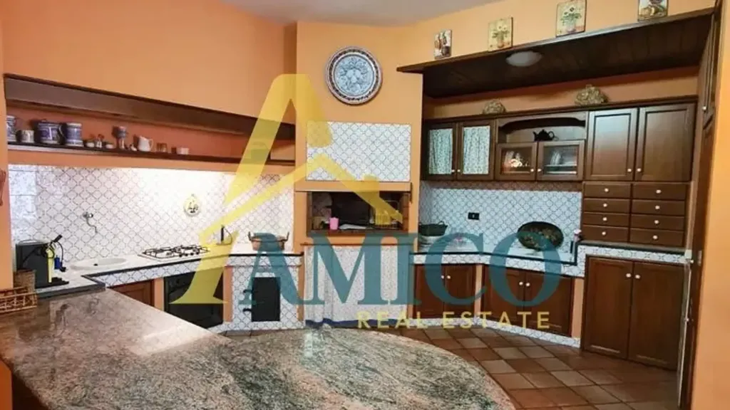 Cuisine - Spacious Villa Apartment with Terrace in Bagheria