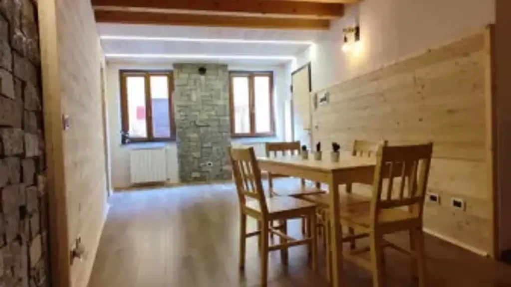 Appartement 3 pièces à IT