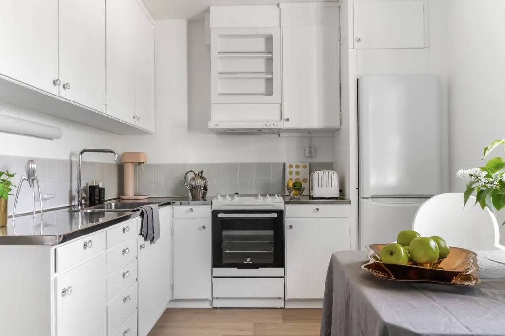 Cucina - Renovated Apartment with West-Facing Balcony in Sölvesborg