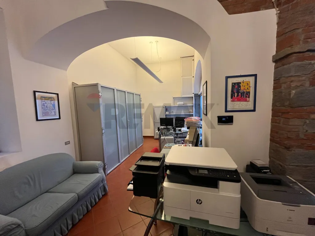 Studio - Office in Noble Building, Bergamo