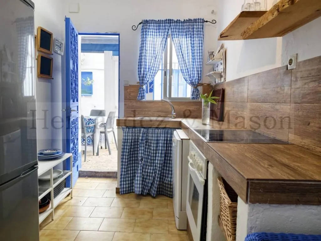 Cuisine - Detached House with Pool in Solymar, Benalmádena