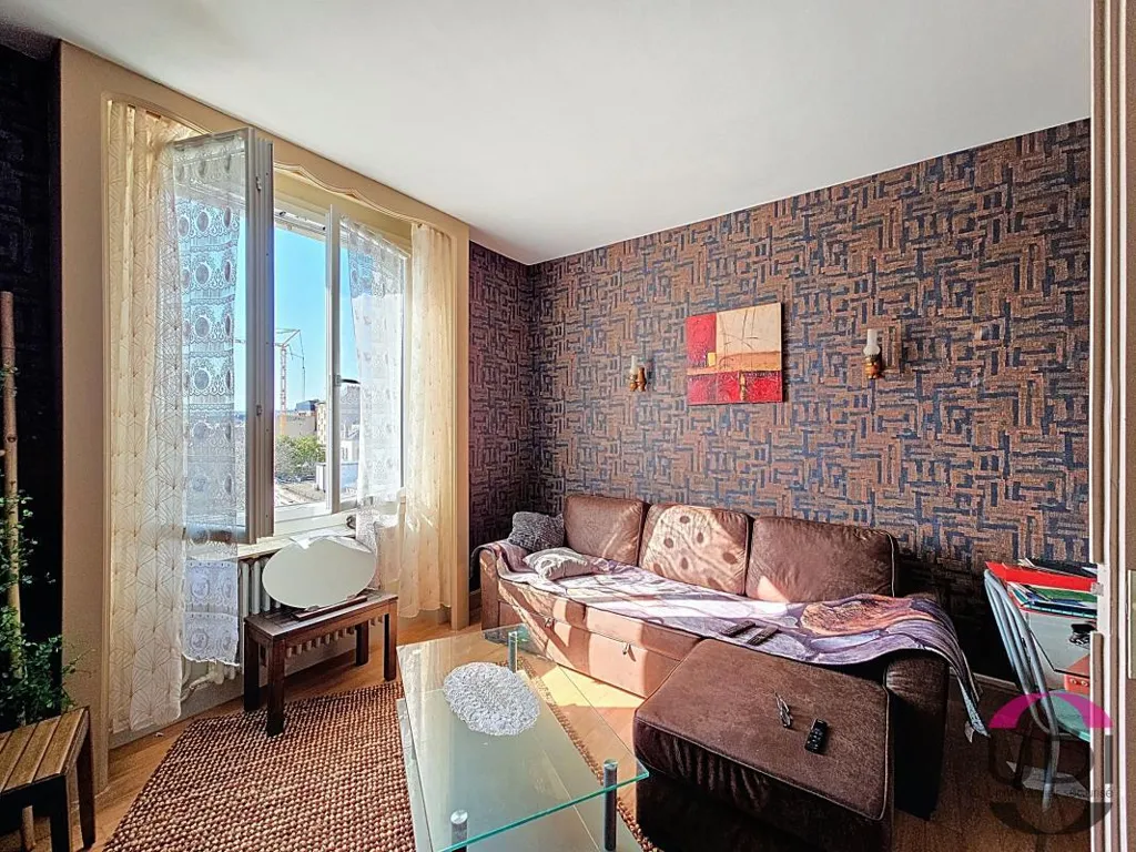Elutuba - Flat with Parking in Montluçon Centre