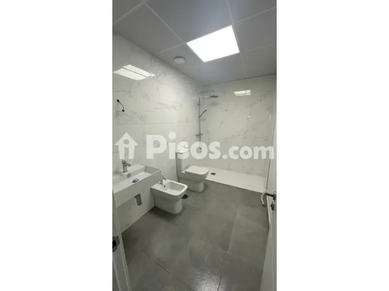 Bagni - Modern Flat with Terrace in Granada