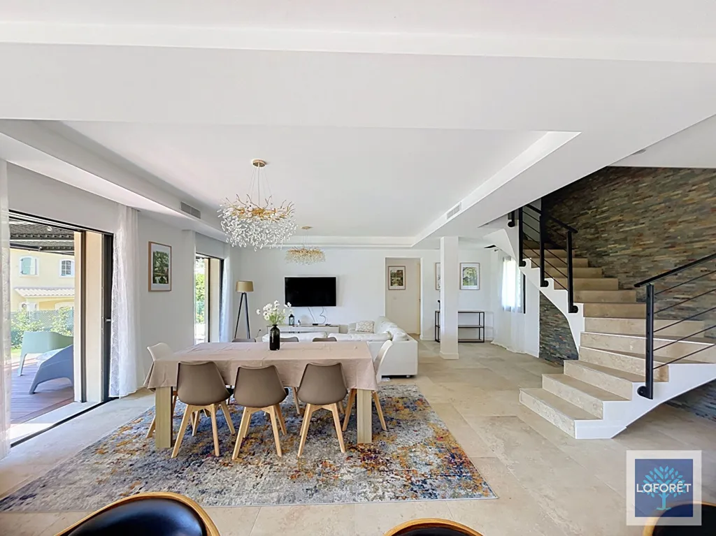 Séjour - Villa Neuve avec Piscine à Saint-Paul-de-Vence